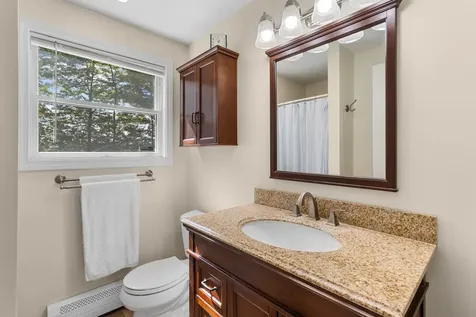 662 Nh Route 129 Loudon NH 03307