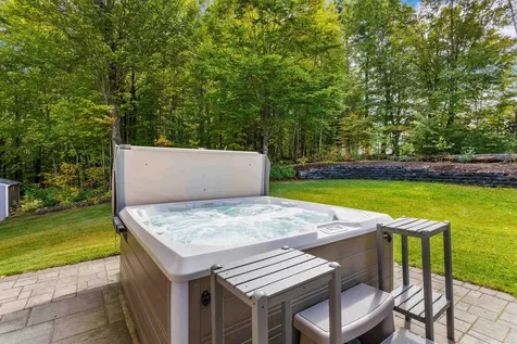 662 Nh Route 129 Loudon NH 03307