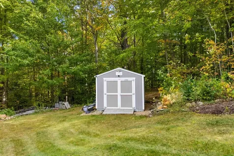 662 Nh Route 129 Loudon NH 03307