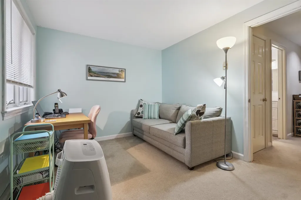 20 Circle Drive Ashland NH 03217