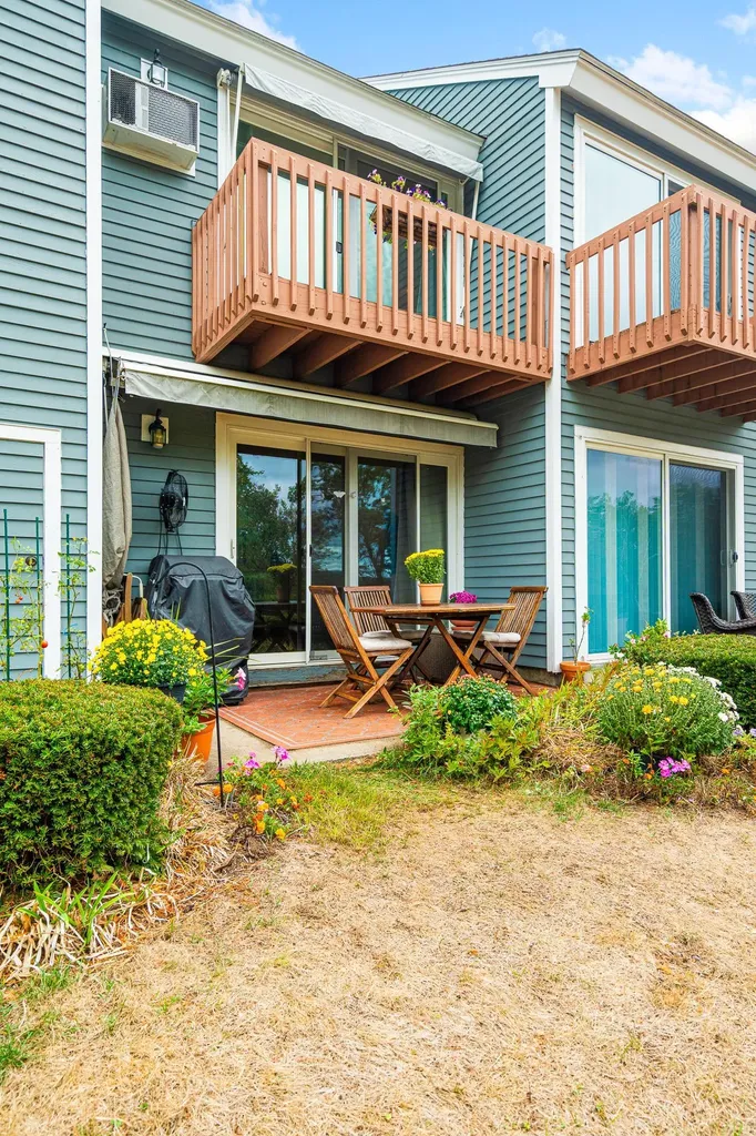 20 Circle Drive Ashland NH 03217