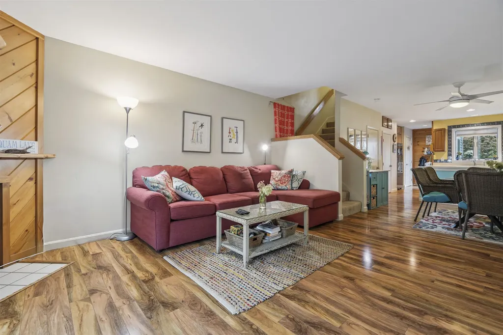 20 Circle Drive Ashland NH 03217