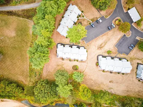 20 Circle Drive Ashland NH 03217