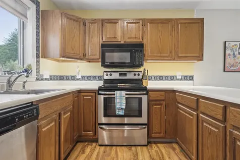 20 Circle Drive Ashland NH 03217