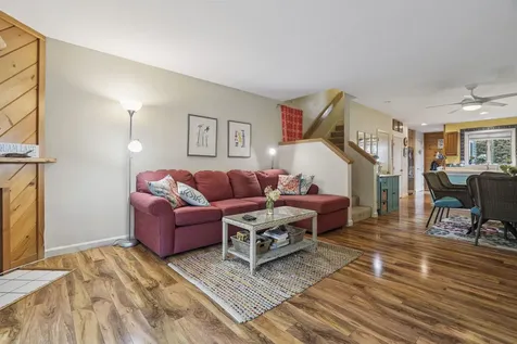 20 Circle Drive Ashland NH 03217