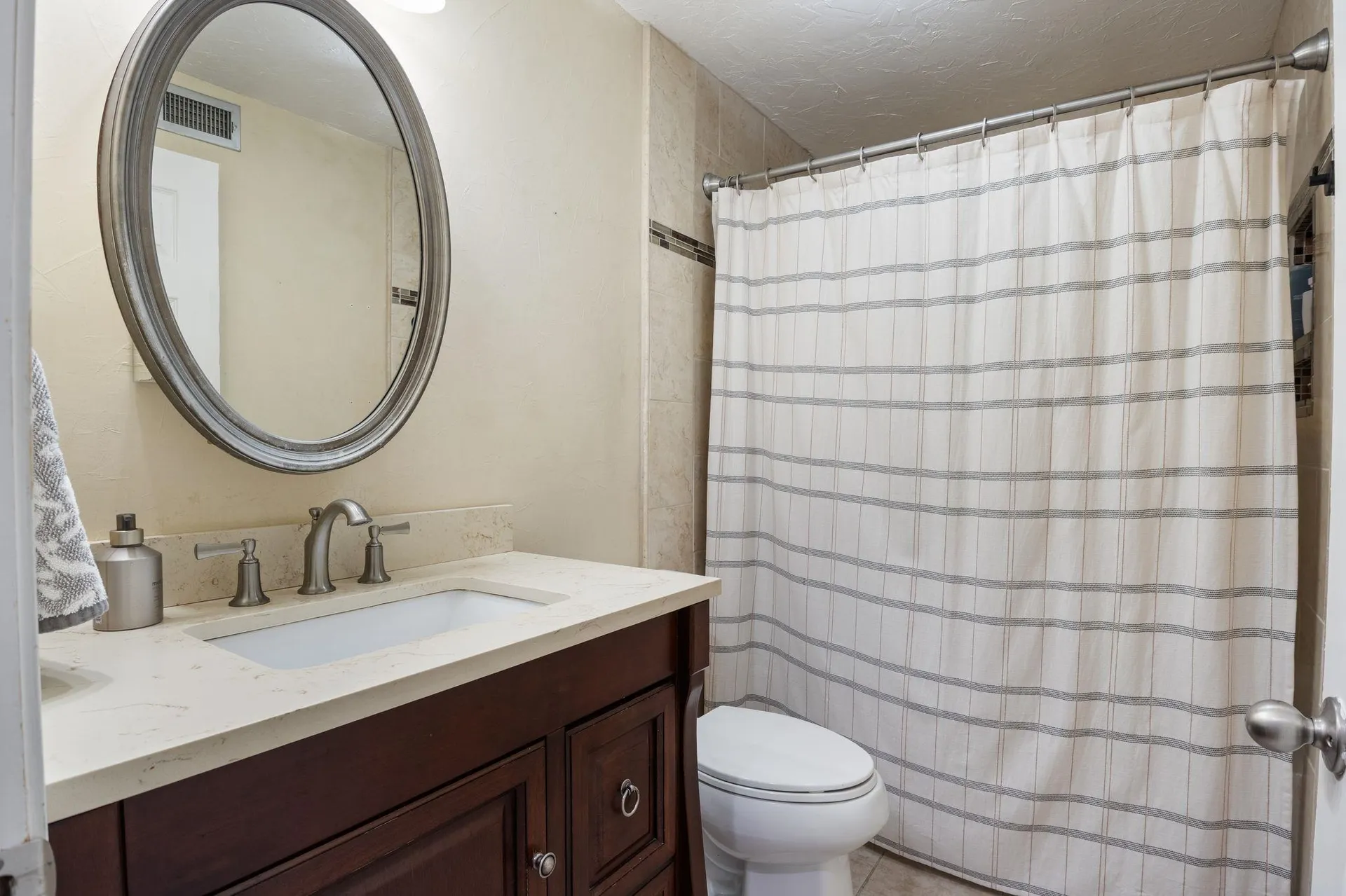 98 Henry Law Avenue Dover NH 03820