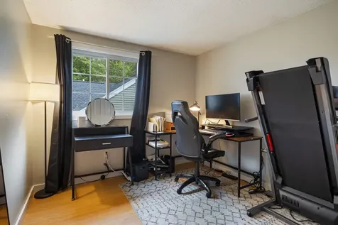 98 Henry Law Avenue Dover NH 03820