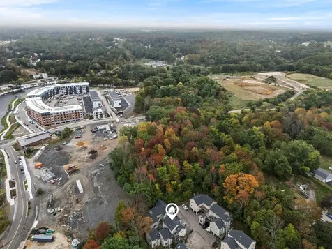 98 Henry Law Avenue Dover NH 03820