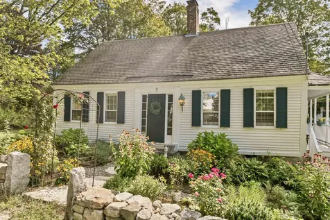 5 Trask Mountain Road Wolfeboro NH 03894