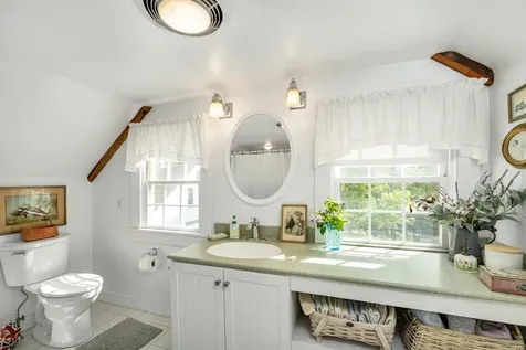 5 Trask Mountain Road Wolfeboro NH 03894