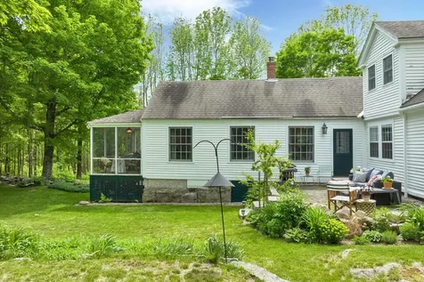 5 Trask Mountain Road Wolfeboro NH 03894