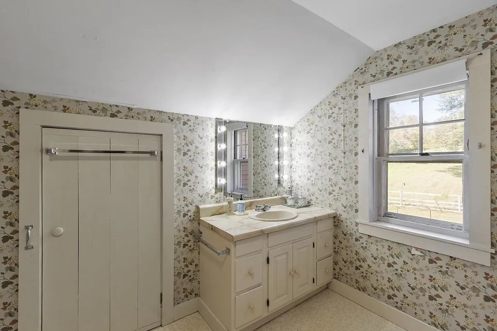 126 Water Street Marlborough NH 03455