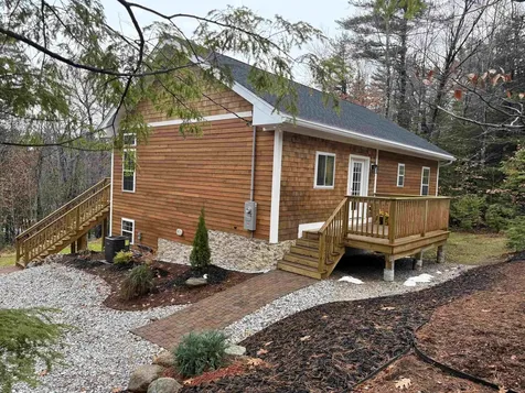 15 Acadia Way Conway NH 03818