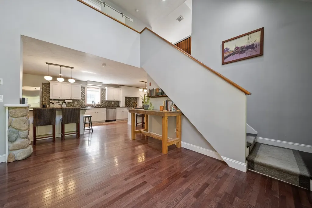 69 Heather Circle Auburn NH 03032