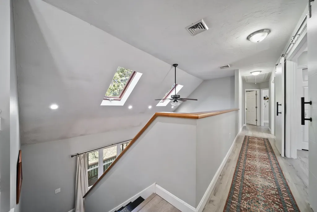 69 Heather Circle Auburn NH 03032