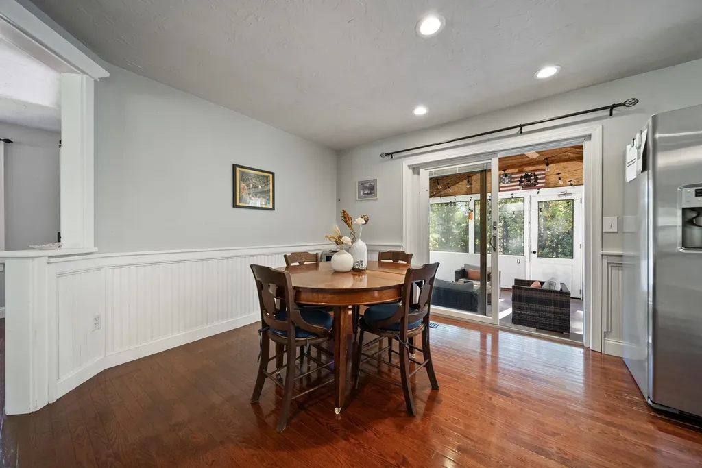 69 Heather Circle Auburn NH 03032