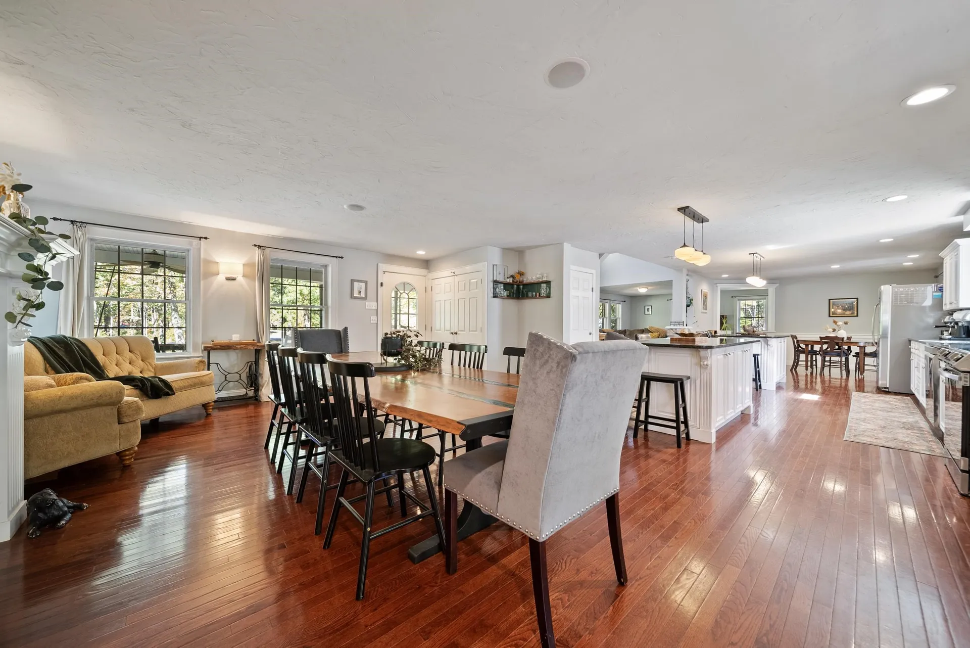 69 Heather Circle Auburn NH 03032