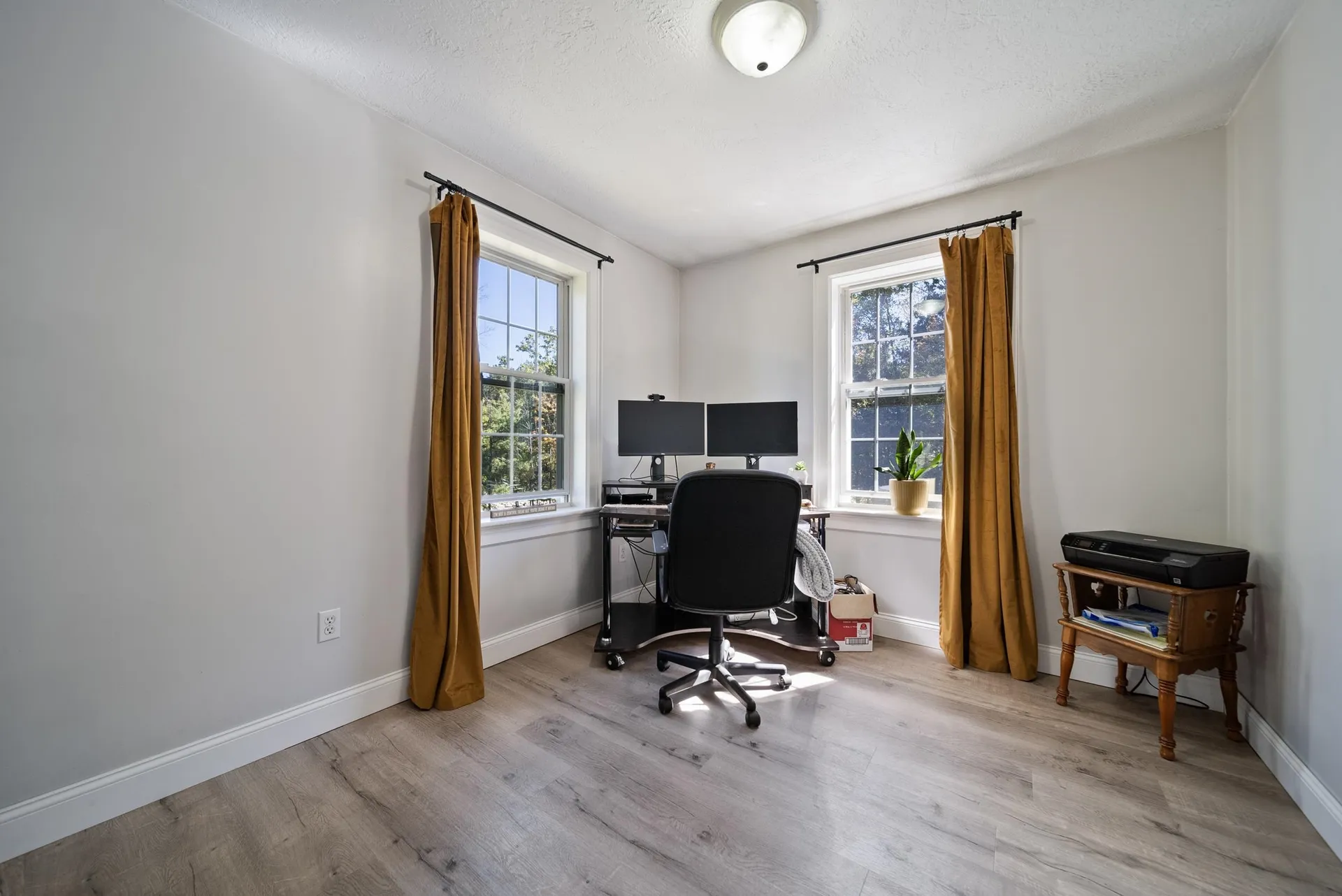 69 Heather Circle Auburn NH 03032