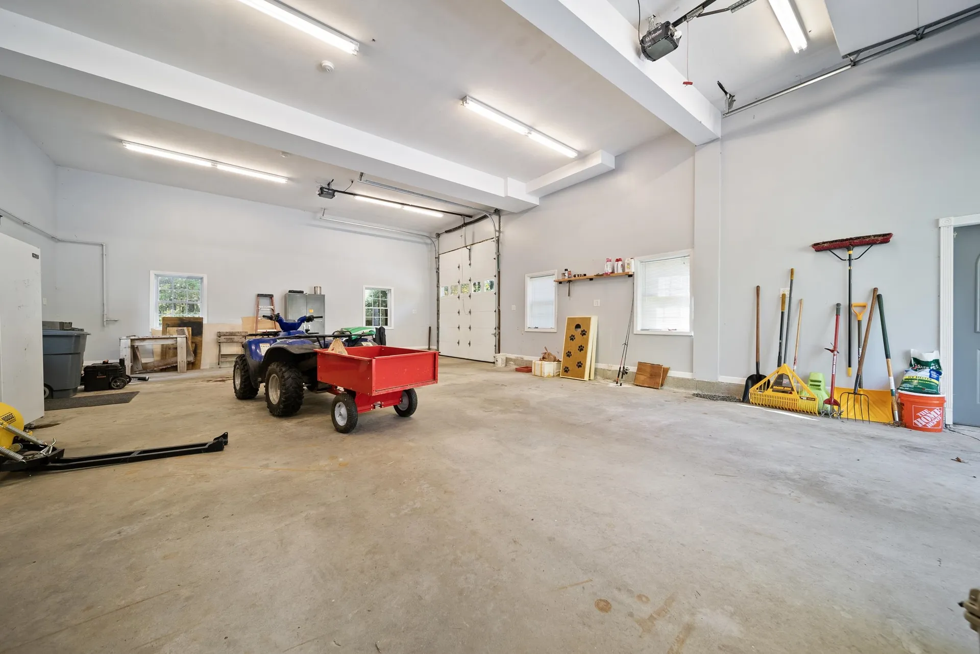 69 Heather Circle Auburn NH 03032