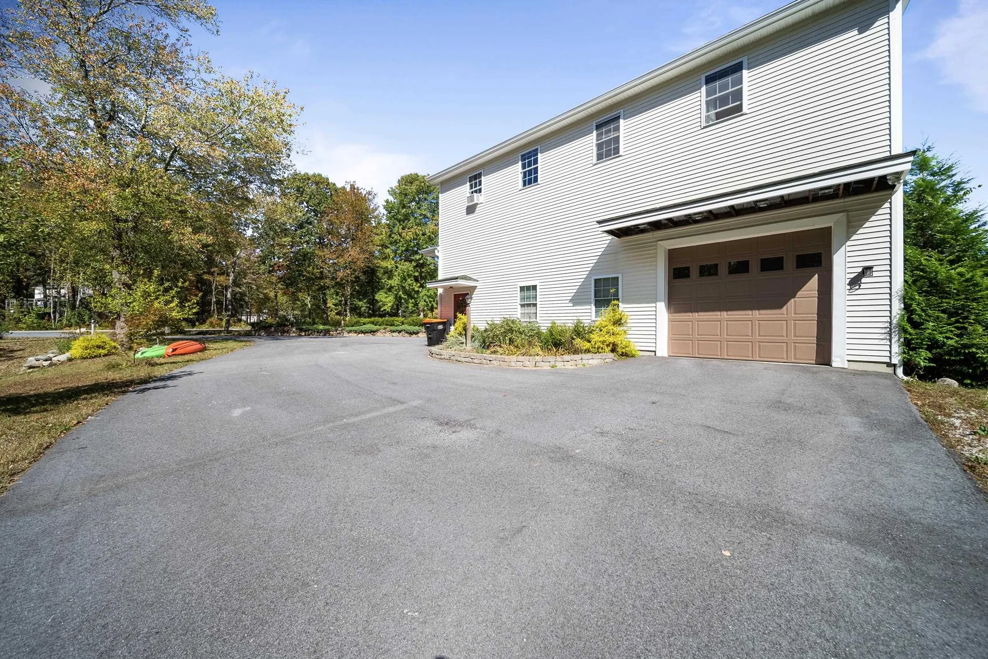 69 Heather Circle Auburn NH 03032