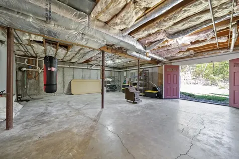 69 Heather Circle Auburn NH 03032