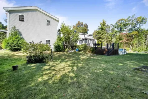 69 Heather Circle Auburn NH 03032