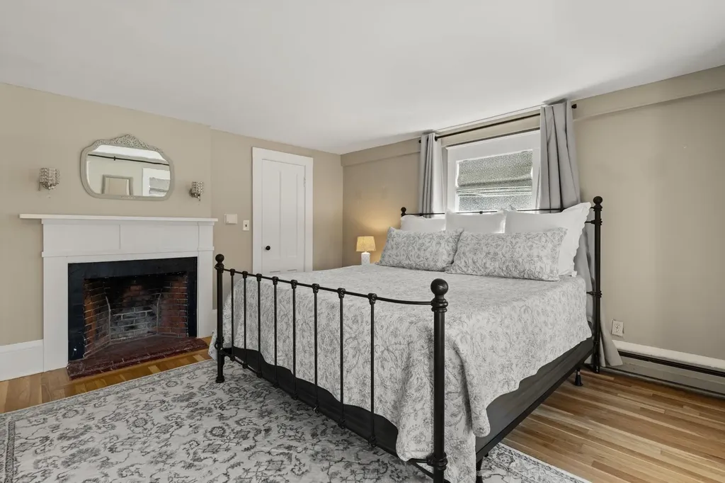 39 Exeter Road Hampton NH 03842