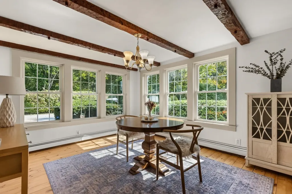 39 Exeter Road Hampton NH 03842