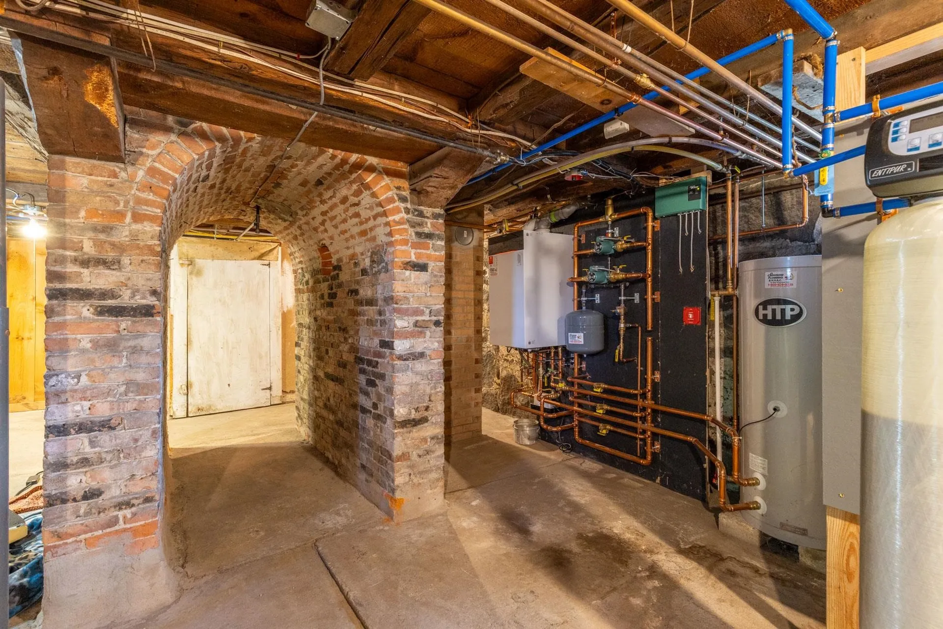 39 Exeter Road Hampton NH 03842