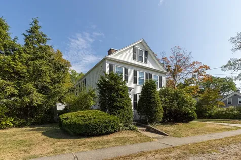 39 Exeter Road Hampton NH 03842