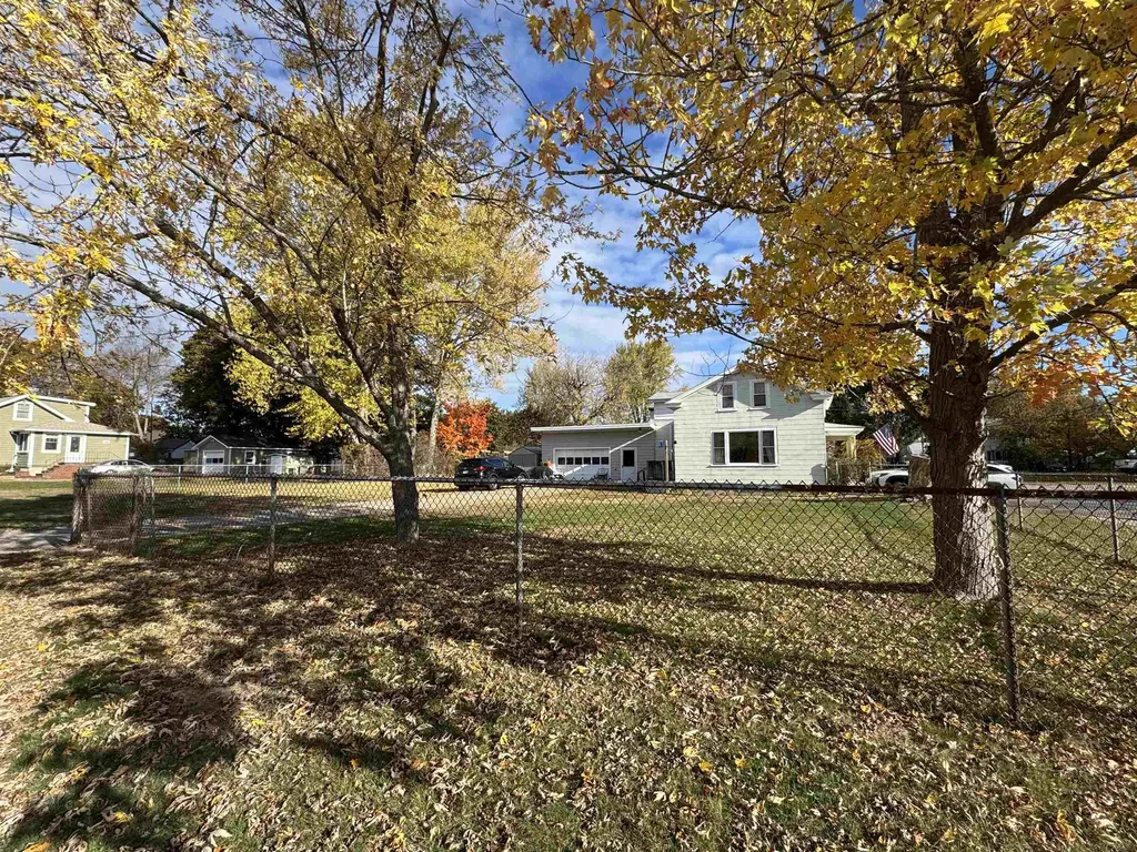 105 Maple Street Rochester NH 03867