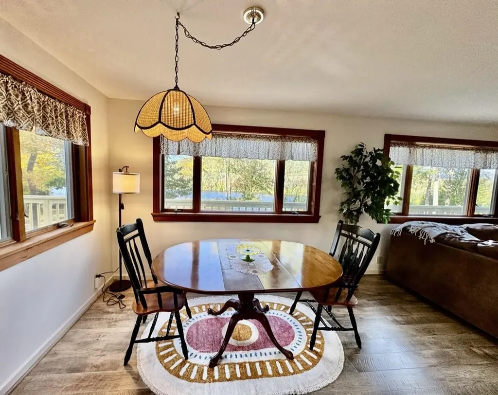 1952 Monroe Road Littleton NH 03561