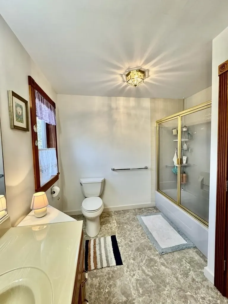 1952 Monroe Road Littleton NH 03561