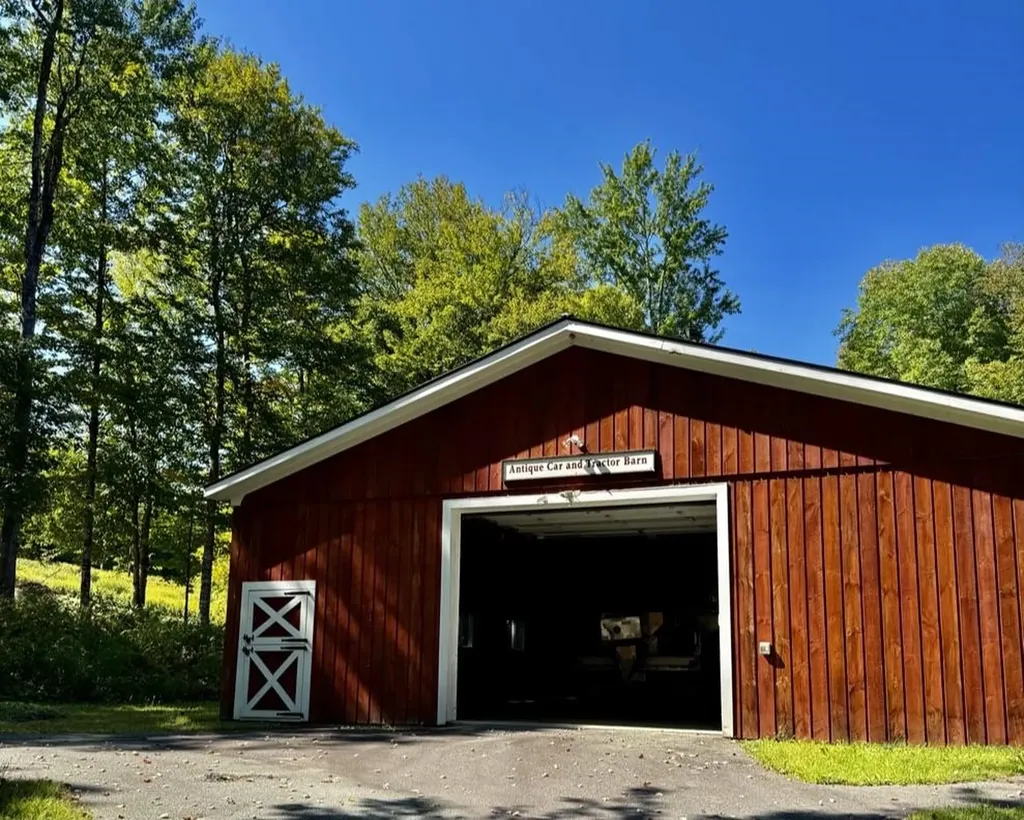 1952 Monroe Road Littleton NH 03561