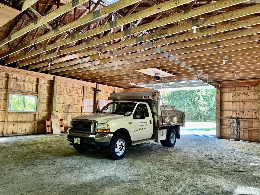 1952 Monroe Road Littleton NH 03561