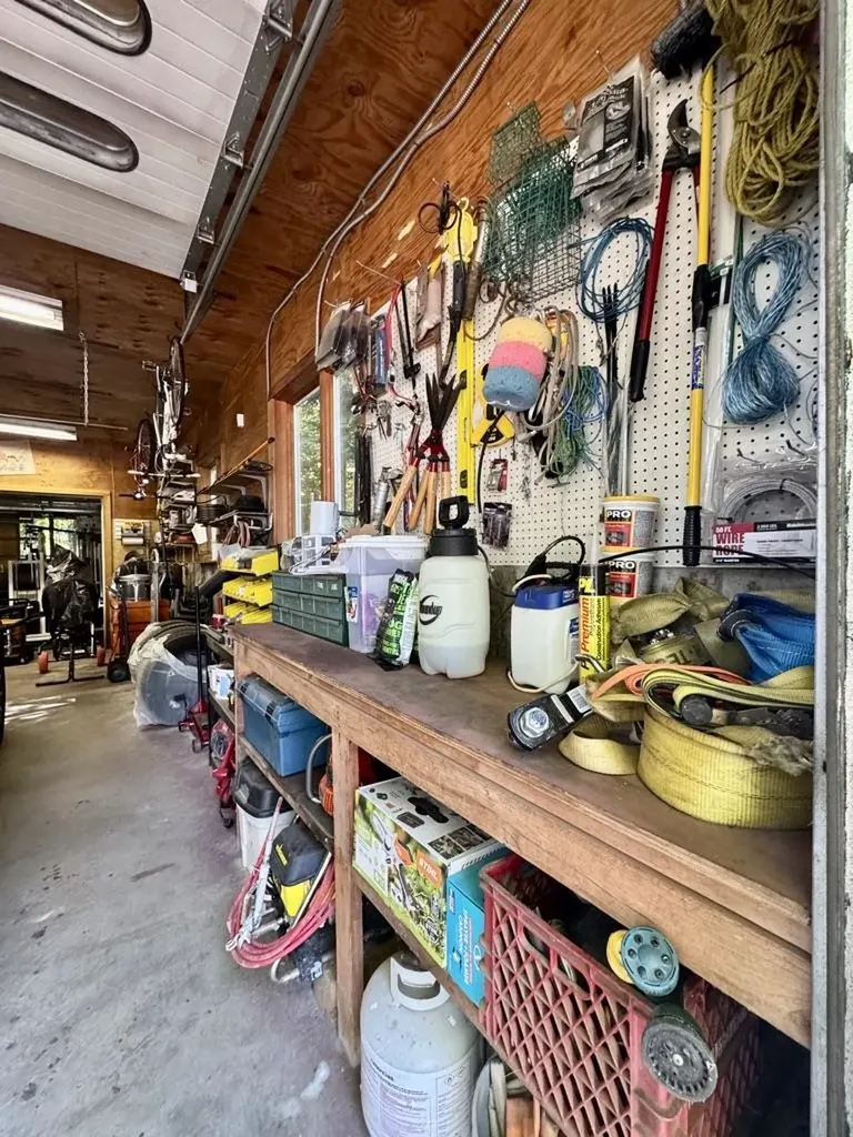 1952 Monroe Road Littleton NH 03561