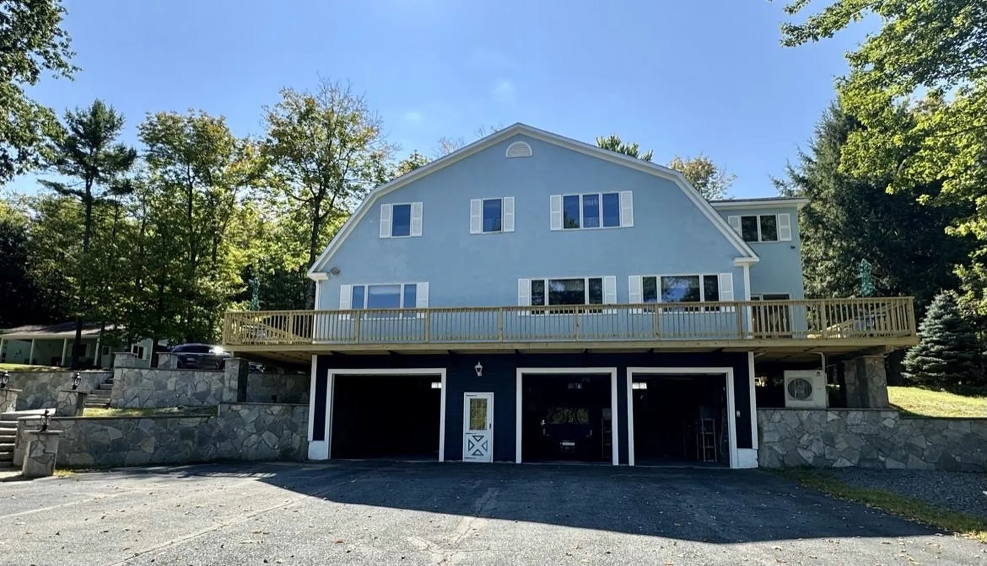 1952 Monroe Road Littleton NH 03561