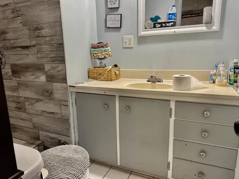 6 Hooker Avenue Barre City VT 05641