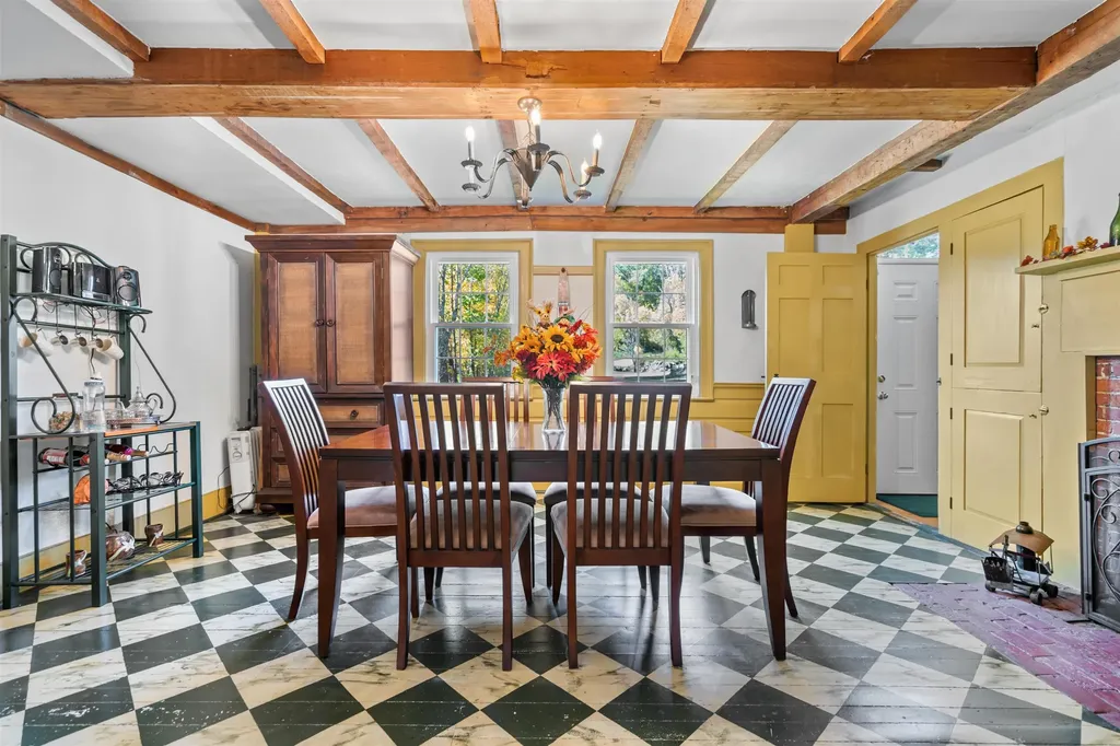 447 Center Road Hillsborough NH 03244