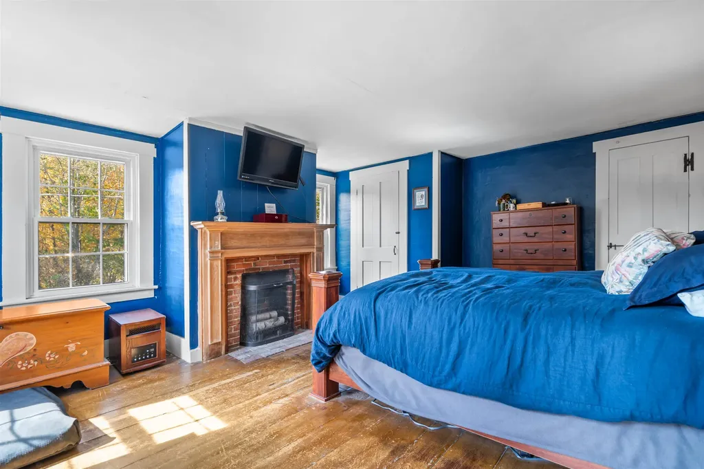 447 Center Road Hillsborough NH 03244