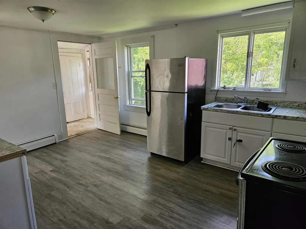 24 South Street Somersworth NH 03878