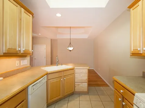 55 Lantern Lane Kingston NH 03848