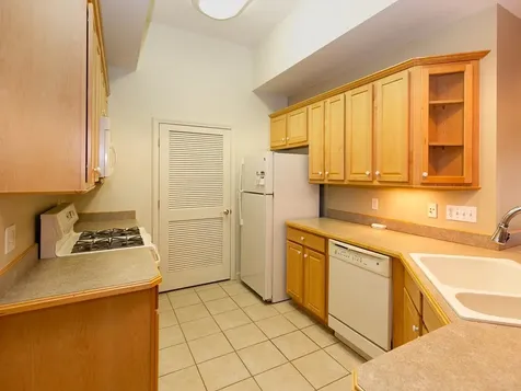 55 Lantern Lane Kingston NH 03848