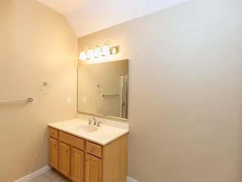 55 Lantern Lane Kingston NH 03848