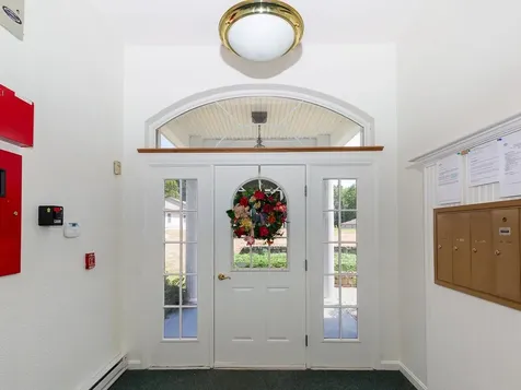 55 Lantern Lane Kingston NH 03848