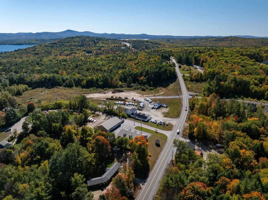 55 Daniel Webster Highway Meredith NH 03253