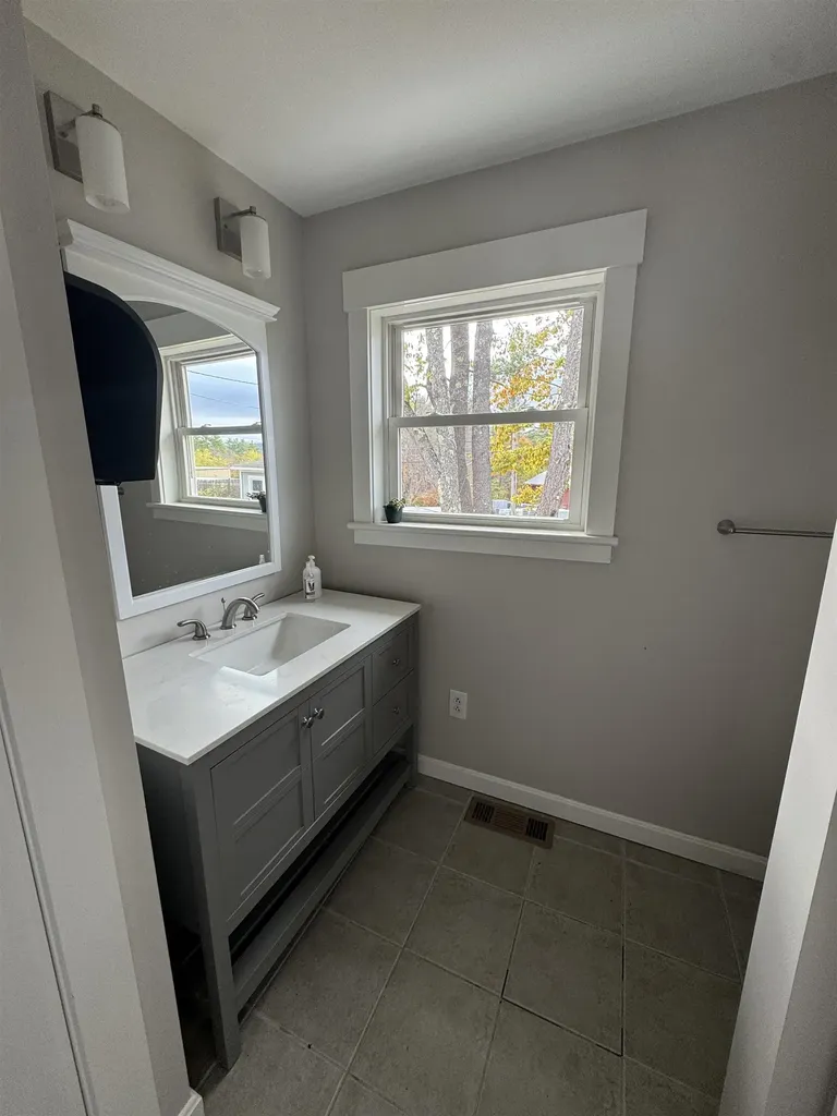 60 Route 103 Sunapee NH 03782