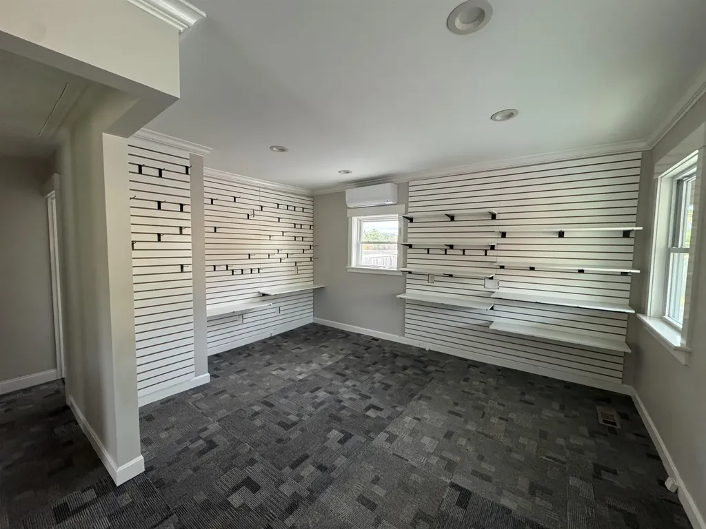 60 Route 103 Sunapee NH 03782