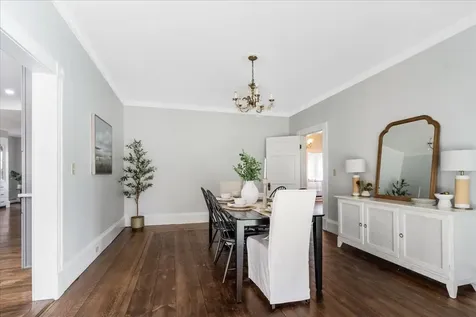 61 Manchester Street Nashua NH 03064