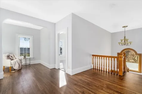 61 Manchester Street Nashua NH 03064